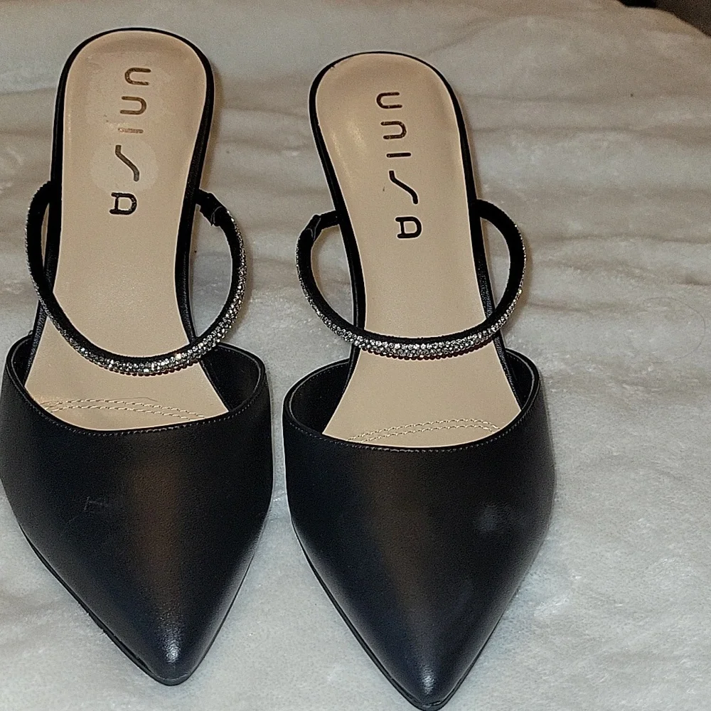 NEW Women's Size 10M beautiful 4  inch heels - Picture 4 of 10